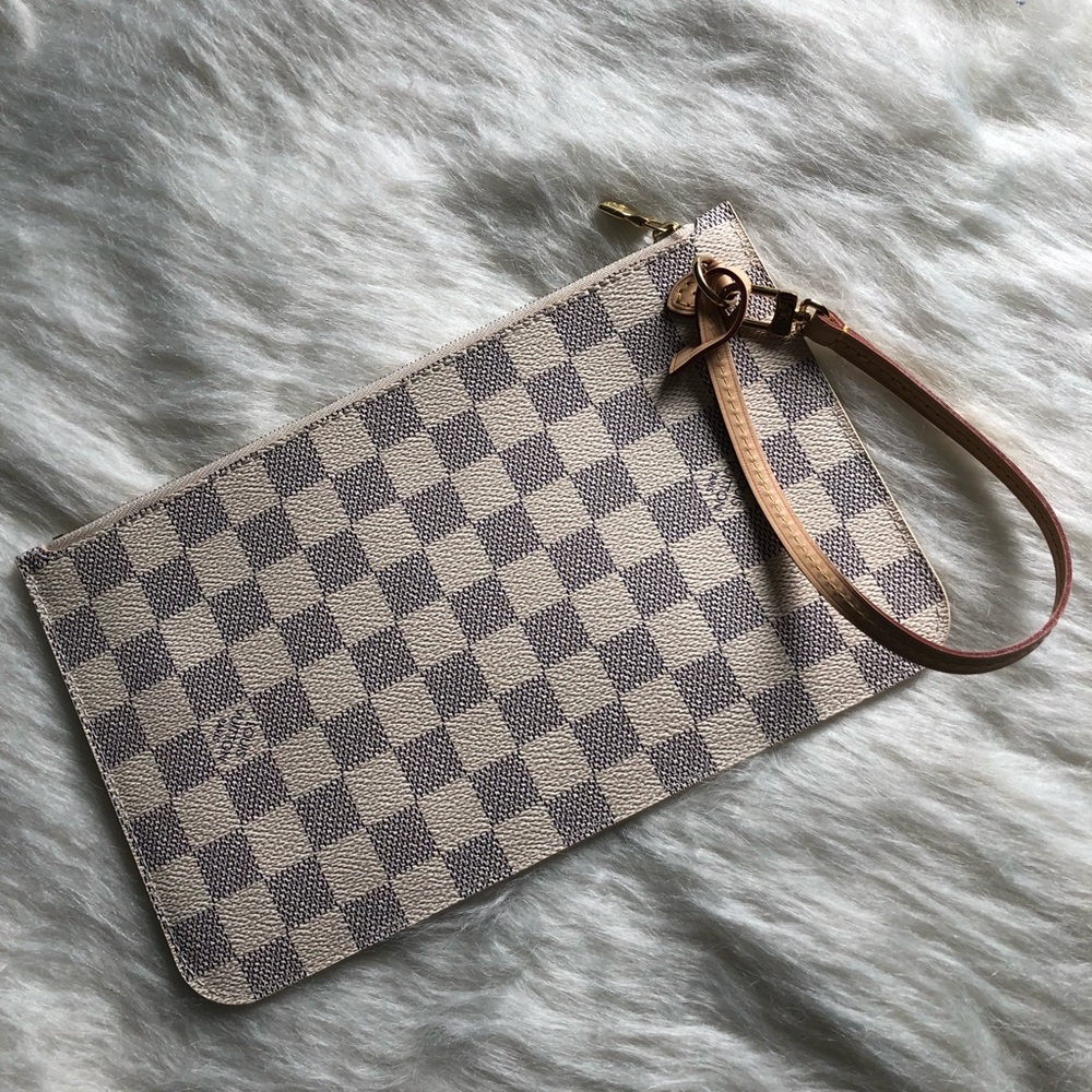 Louis Vuitton Damier Azur Pouchette